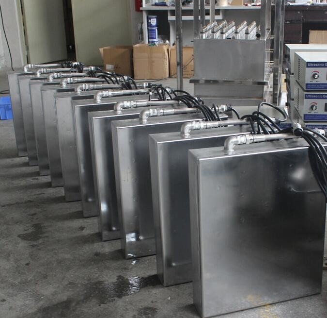 Strong Power 28Khz Submersible Ultrasonic Transducer Generator With Rigid Flexible Tube